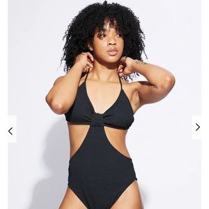NWT Bluenotes Cut-Out One Piece Swimsuit